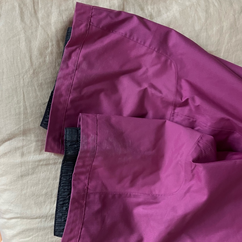 Patagonia Ski/Snowboarding Pants - Picture 6 of 8